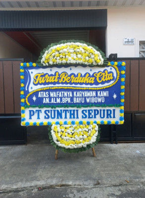 Papan Bunga Duka di Gunungsari Ilir
